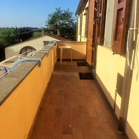 La Casa Delle Rondini * 피옴비노